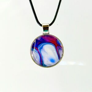 Vibrant Swirl Pendant Necklace